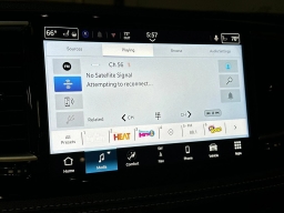 Chrysler Pacifica Limited AWD 2026