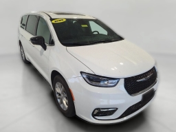 Chrysler Pacifica Limited AWD 2026