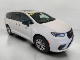 Chrysler Pacifica Limited AWD 2026