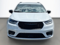 Chrysler Pacifica Limited AWD 2026