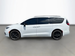 Chrysler Pacifica Limited AWD 2026