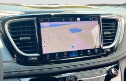 Chrysler Pacifica Limited AWD 2026