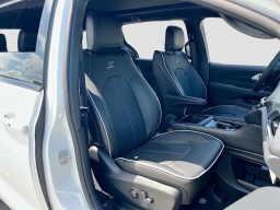 Chrysler Pacifica Limited AWD 2026