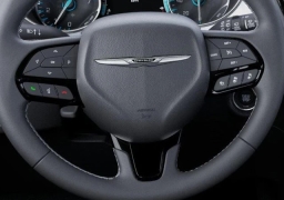 Chrysler Pacifica Limited AWD 2026