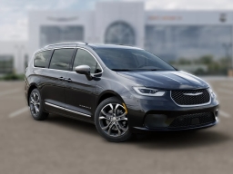 Chrysler Pacifica Pinnacle AWD 2026