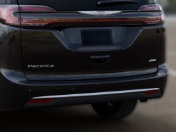 Chrysler Pacifica Pinnacle AWD 2026