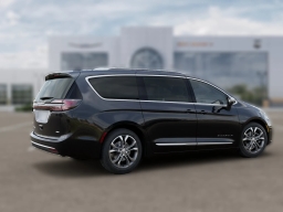 Chrysler Pacifica Pinnacle AWD 2026