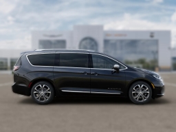 Chrysler Pacifica Pinnacle AWD 2026