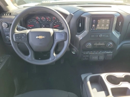 Chevrolet Silverado 2500HD Custom 4WD Crew Cab 159" 2026
