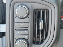 Chevrolet Silverado 2500HD Custom 4WD Crew Cab 159" 2026
