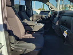 Chevrolet Silverado 2500HD Custom 4WD Crew Cab 159" 2026