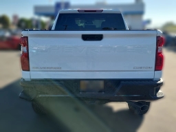 Chevrolet Silverado 2500HD Custom 4WD Crew Cab 159" 2026