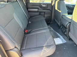 Chevrolet Silverado 2500HD Custom 4WD Crew Cab 159" 2026