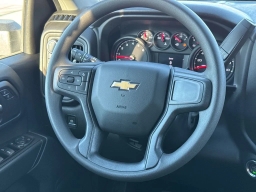 Chevrolet Silverado 2500HD Custom 4WD Crew Cab 159" 2026