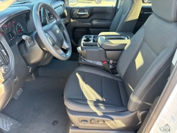 Chevrolet Silverado 2500HD Custom 4WD Crew Cab 159" 2026