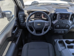 Chevrolet Silverado 2500HD Custom 4WD Crew Cab 159" 2026