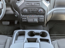 Chevrolet Silverado 2500HD Custom 4WD Crew Cab 159" 2026