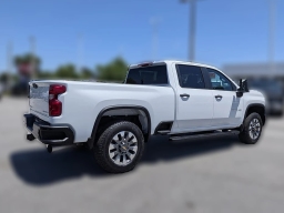 Chevrolet Silverado 2500HD Custom 4WD Crew Cab 159" 2026