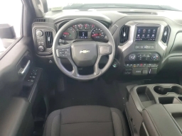 Chevrolet Silverado 2500HD Custom 4WD Crew Cab 159" 2026