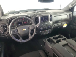 Chevrolet Silverado 2500HD Custom 4WD Crew Cab 159" 2026
