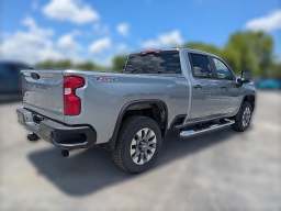 Chevrolet Silverado 2500HD Custom 4WD Crew Cab 159" 2026