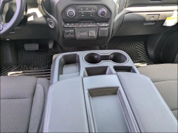 Chevrolet Silverado 2500HD Custom 4WD Crew Cab 159" 2026