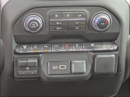Chevrolet Silverado 2500HD Custom 4WD Crew Cab 159" 2026