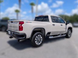 Chevrolet Silverado 2500HD Custom 4WD Crew Cab 159" 2026