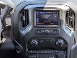 Chevrolet Silverado 2500HD Custom 4WD Crew Cab 159" 2026