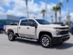 Chevrolet Silverado 2500HD Custom 4WD Crew Cab 159" 2026