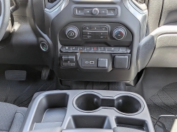 Chevrolet Silverado 2500HD Custom 4WD Crew Cab 159" 2026