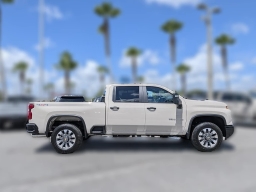 Chevrolet Silverado 2500HD Custom 4WD Crew Cab 159" 2026