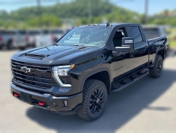 Chevrolet Silverado 2500HD LT 4WD Crew Cab 159" 2026