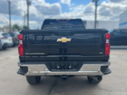 Chevrolet Silverado 2500HD LT 4WD Crew Cab 159" 2026