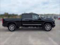 Chevrolet Silverado 2500HD High Country 4WD Crew Cab 159" 2026