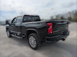 Chevrolet Silverado 2500HD High Country 4WD Crew Cab 159" 2026