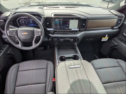 Chevrolet Silverado 2500HD High Country 4WD Crew Cab 159" 2026