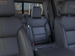 Chevrolet Silverado 2500HD High Country 4WD Crew Cab 159" 2026