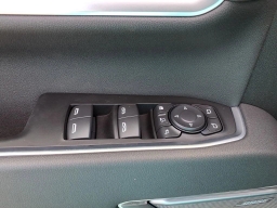 Chevrolet Silverado 2500HD High Country 4WD Crew Cab 159" 2026