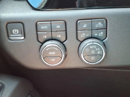 Chevrolet Silverado 2500HD High Country 4WD Crew Cab 159" 2026