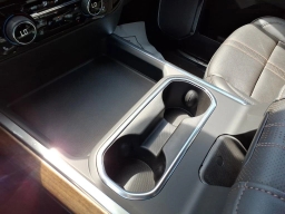 Chevrolet Silverado 2500HD High Country 4WD Crew Cab 159" 2026