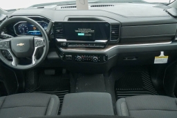 Chevrolet Silverado 1500 LT 2WD Crew Cab 157" 2026