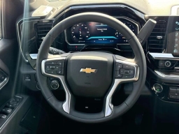 Chevrolet Silverado 1500 LT 2WD Crew Cab 157" 2026