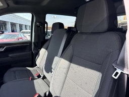 Chevrolet Silverado 1500 LT 2WD Crew Cab 157" 2026