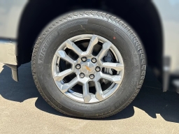 Chevrolet Silverado 1500 LT 2WD Crew Cab 147" 2026