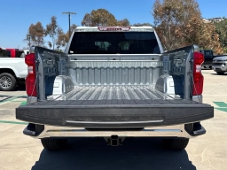 Chevrolet Silverado 1500 LT 2WD Crew Cab 147" 2026