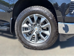 Chevrolet Silverado 1500 LT 4WD Crew Cab 157" 2026