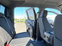 Chevrolet Silverado 1500 LT 4WD Crew Cab 157" 2026