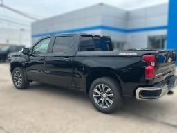 Chevrolet Silverado 1500 LT 4WD Crew Cab 147" 2026