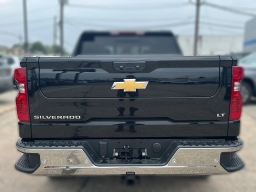 Chevrolet Silverado 1500 LT 4WD Crew Cab 147" 2026